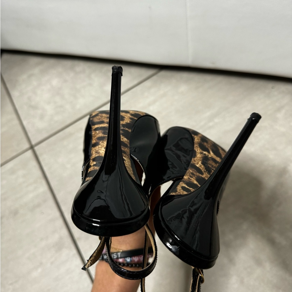 Dolce & Gabbana Sling Back Peep Toe  Leopard Sole Heel size 38
